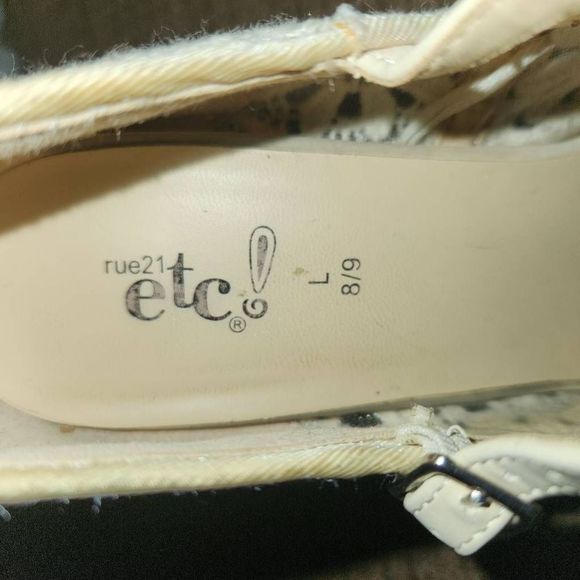 RUE 21 etc Cream Crochet Lace Mary Jane Style Platform Buckle Heels Size Large - Picture 7 of 11